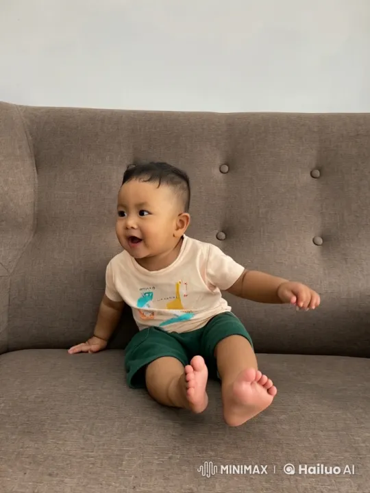 Child's Playful Dance and Kungfu Moves in Live2D – AI Generated Video | Hailuo AI