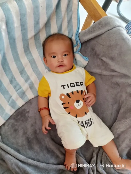 Baby's Playful Journey: From Lying to Dancing and Kungfu – AI Generated Video | Hailuo AI