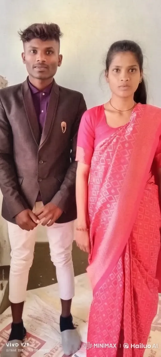 Young Couple Shares Affectionate Moment in Live2D Animation – AI Generated Video | Hailuo AI