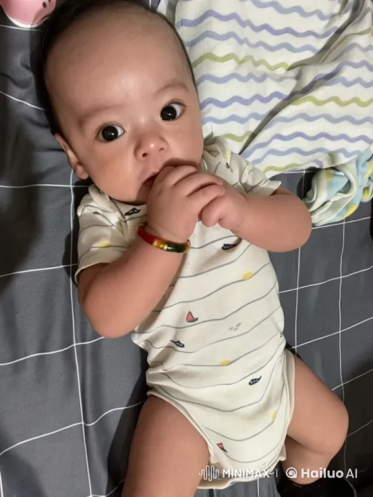 Baby's Energetic Dance and Playful Kungfu Moves – AI Generated Video | Hailuo AI