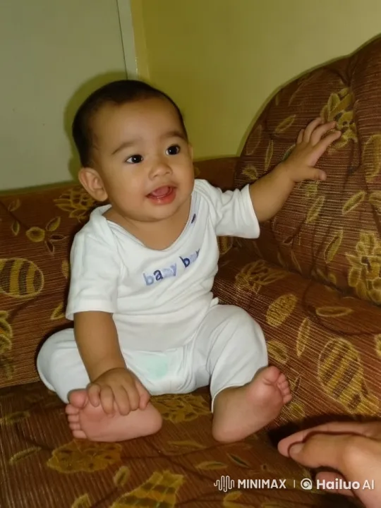 Baby Boy's Joyful Kungfu Dance on Couch – AI Generated Video | Hailuo AI