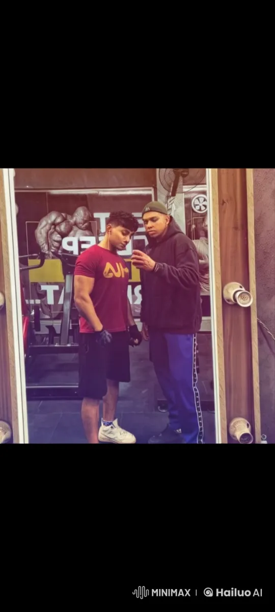 Couple's Affectionate and Playful Moments in the Gym – AI Generated Video | Hailuo AI