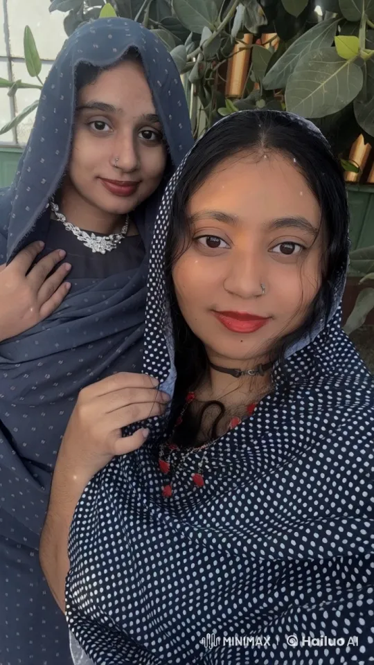 Traditional Attire: Two Women in Serene Live2D Animation – AI Generated Video | Hailuo AI