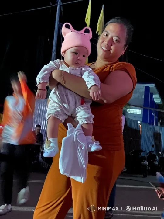 Nighttime Outdoor Kung Fu with Baby in Live2D Animation – AI Generated Video | Hailuo AI