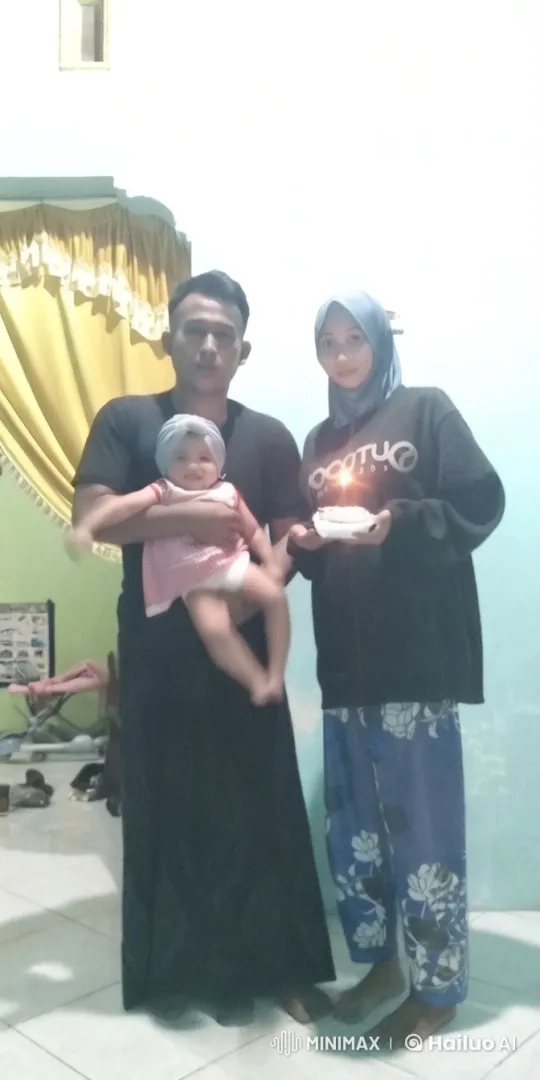 Family Demonstrates Martial Arts in Dynamic Live2D Video – AI Generated Video | Hailuo AI