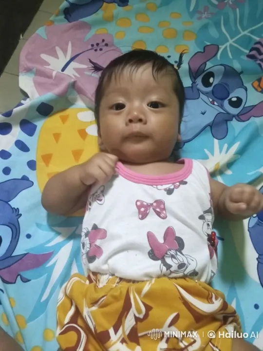 Baby Dancing Joyfully on Colorful Blanket in Live2D Animation – AI Generated Video | Hailuo AI