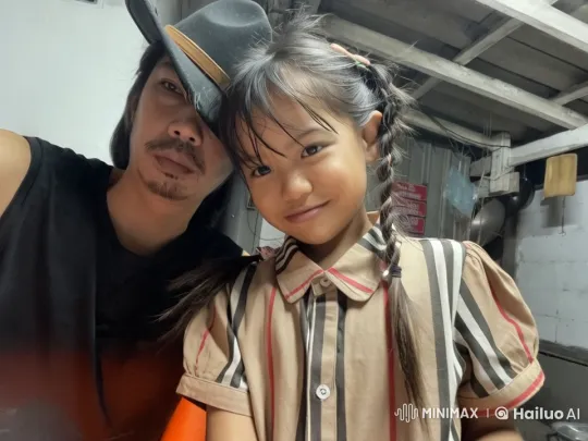 Live2D Animation: Girl Showcases Kung Fu Skills – AI Generated Video | Hailuo AI