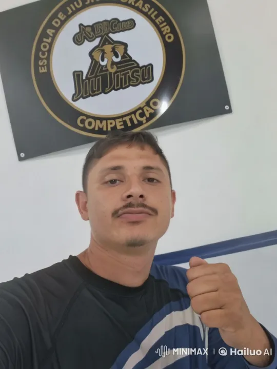 Brazilian Jiu-Jitsu Enthusiast Challenges Popó in Live2D Animation – AI Generated Video | Hailuo AI