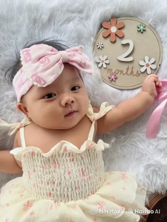 Baby's Playful Dance and Kungfu Moves in Live2D Animation – AI Generated Video | Hailuo AI