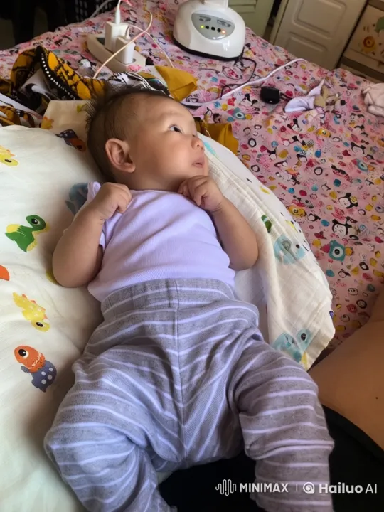 Baby's Joyful Dance and Playful Kung Fu Moves – AI Generated Video | Hailuo AI