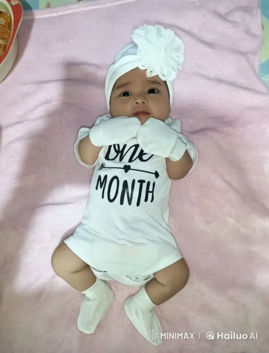 Baby's Playful Dance and Kung Fu in Live2D Animation – AI Generated Video | Hailuo AI
