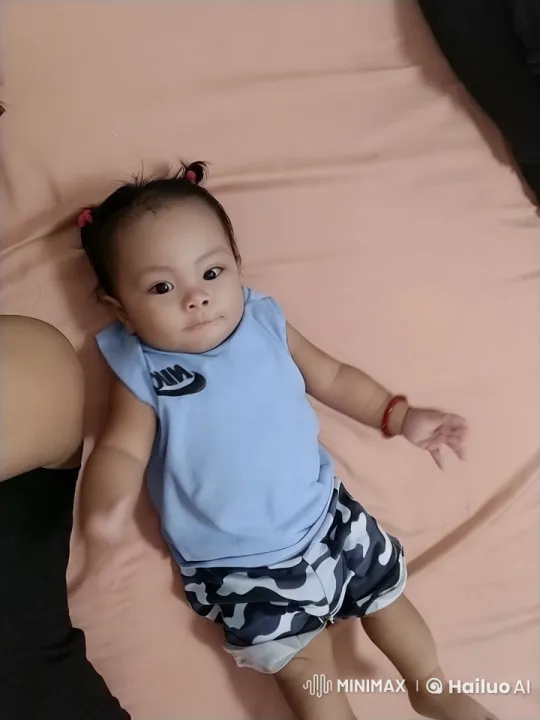 Baby on Peach Bed with Gentle Movements in Live2D Animation – AI Generated Video | Hailuo AI