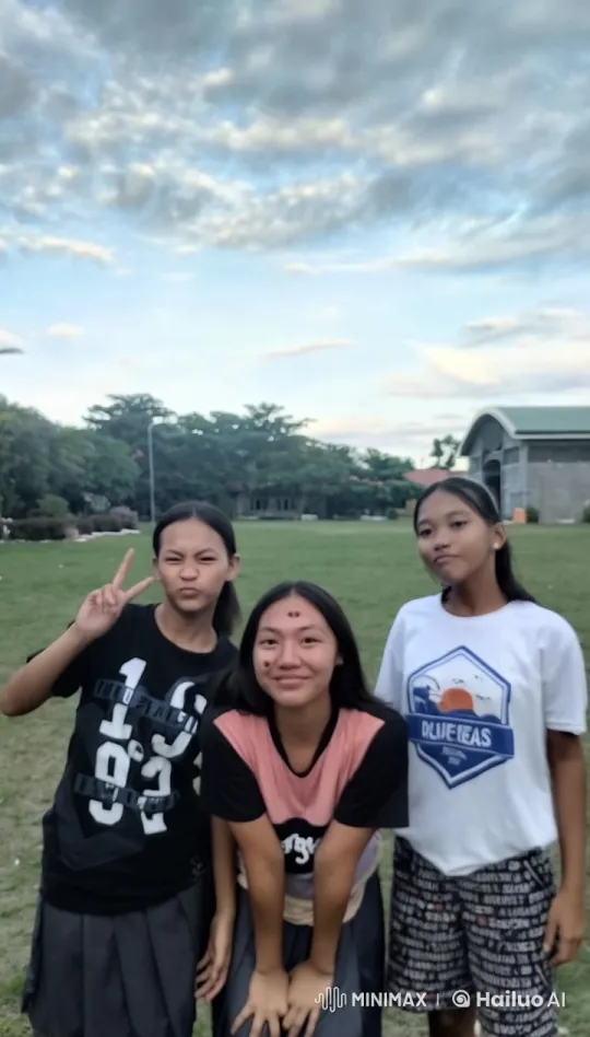 Three Friends Enjoy Outdoors with Dance and Playful Stances – AI Generated Video | Hailuo AI