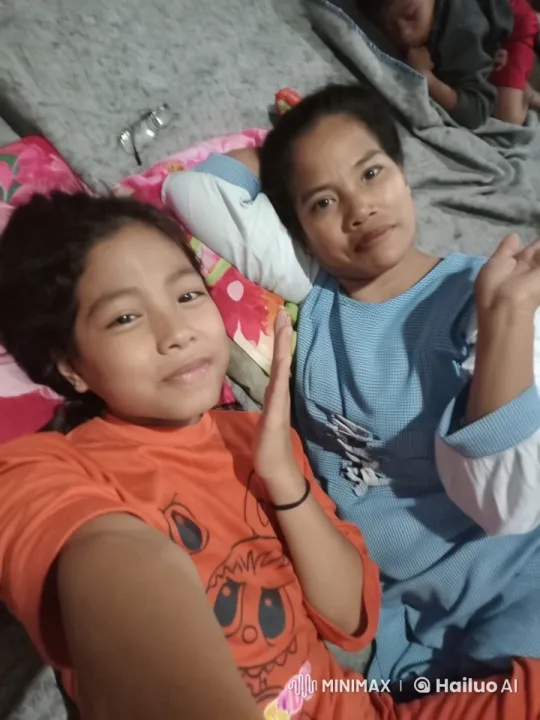 Children Display Martial Arts Skills in Cozy Indoor Setting – AI Generated Video | Hailuo AI