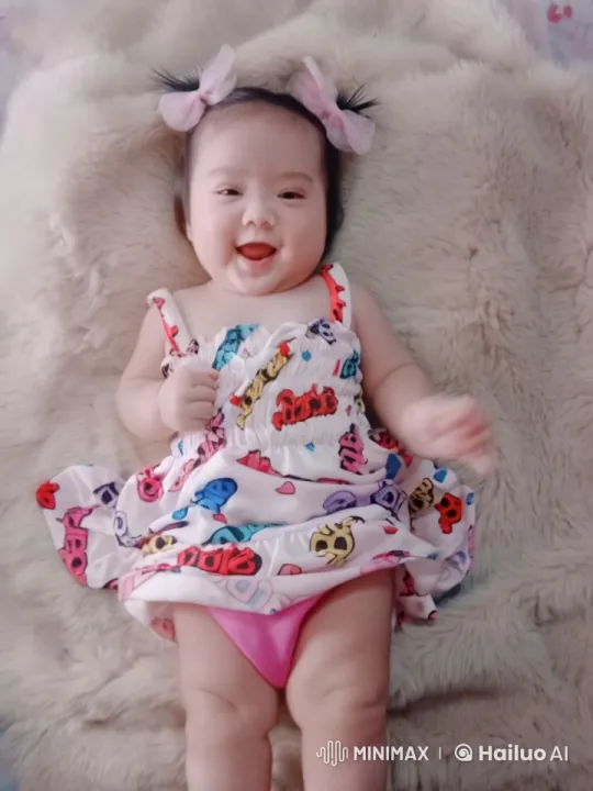 Baby's Joyful Dance on Soft Plush Blanket – AI Generated Video | Hailuo AI