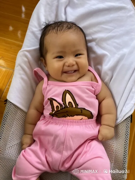 Baby Dancing in Adorable Pink Outfit – AI Generated Video | Hailuo AI