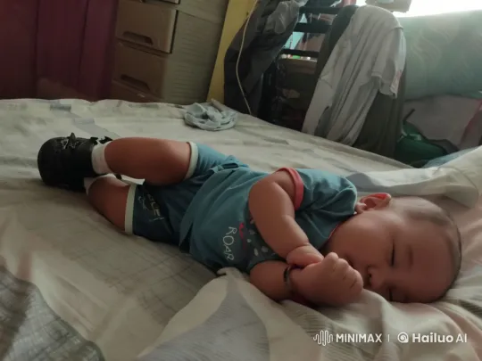 Baby Dancing Joyfully on Bed in Cozy Room – AI Generated Video | Hailuo AI