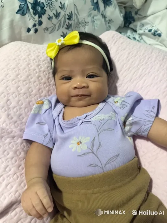 Baby's Joyful Dance and Playful Punches in Live2D Animation – AI Generated Video | Hailuo AI