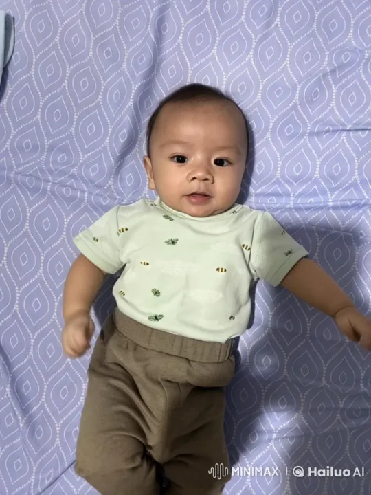 Baby's Joyful Dance and Playful Kung Fu in Live2D – AI Generated Video | Hailuo AI
