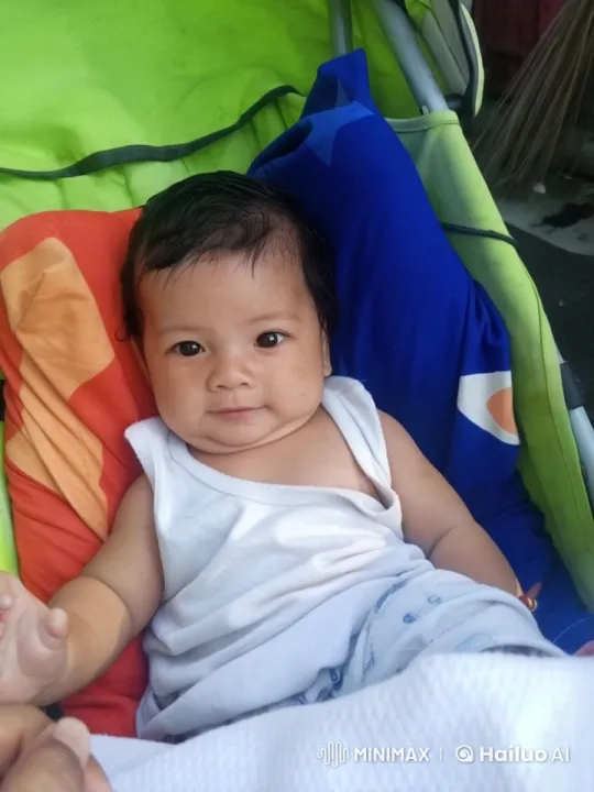 Baby's Entertaining Actions in Live2D Animation – AI Generated Video | Hailuo AI