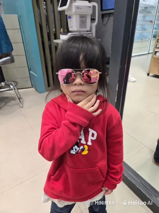 Child Joyfully Dancing in Store in Live2D Animation – AI Generated Video | Hailuo AI