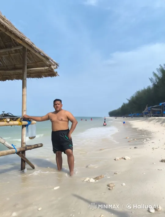 Kungfu Practitioner Showcases Skills at Serene Beach – AI Generated Video | Hailuo AI
