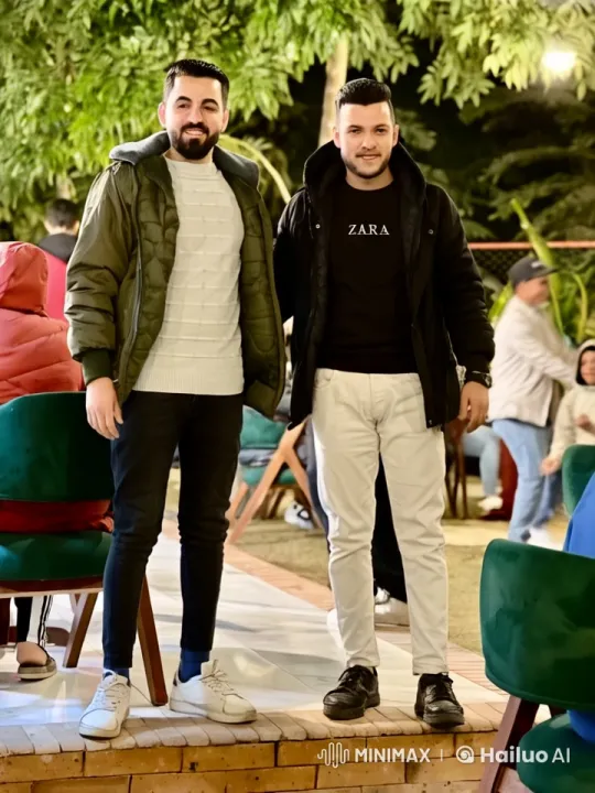 Friends Showcase Kung Fu Skills in a Garden Setting – AI Generated Video | Hailuo AI