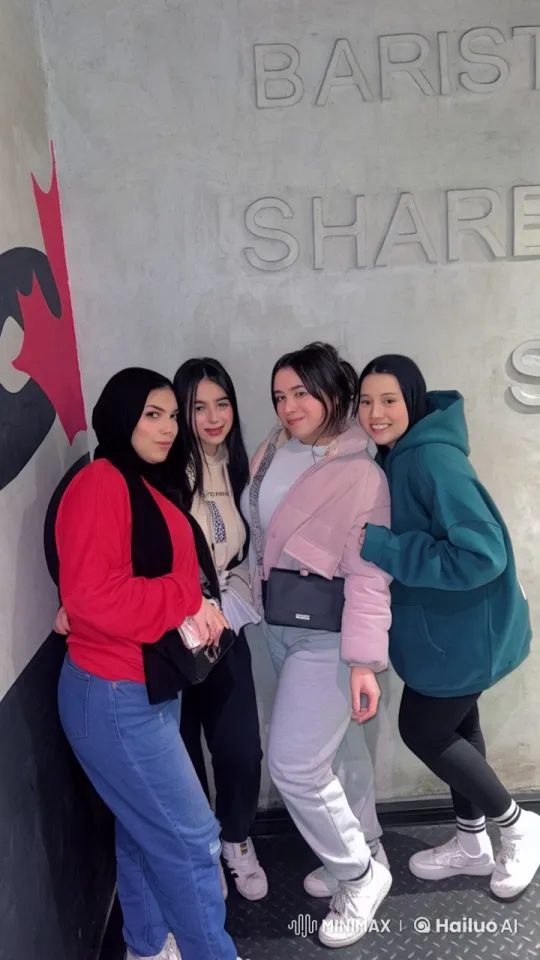 Live2D Video of Young Women Demonstrating Kung Fu Skills – AI Generated Video | Hailuo AI