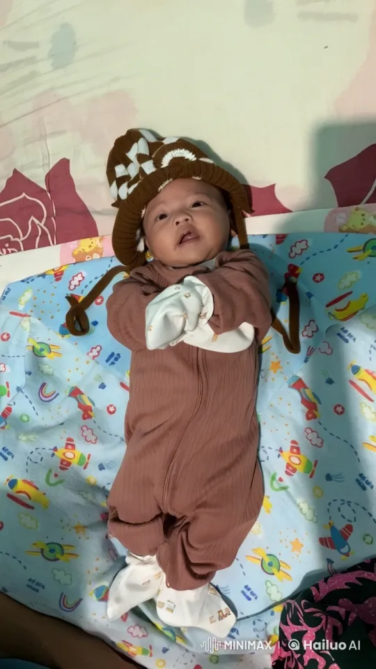 Baby's Playful Dance and Kungfu Poses in Live2D Animation – AI Generated Video | Hailuo AI