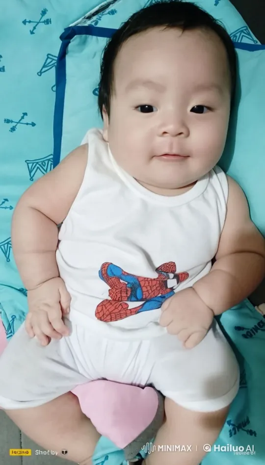 Baby in Spiderman Top Dances Kung Fu Style – AI Generated Video | Hailuo AI