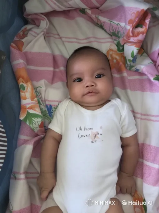 Baby Dancing and Boxing Playfully on Blanket – AI Generated Video | Hailuo AI