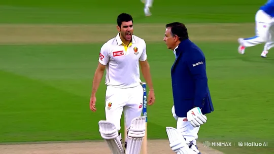 Kohli and Dhoni's Intense On-Field Confrontation – AI Generated Video | Hailuo AI