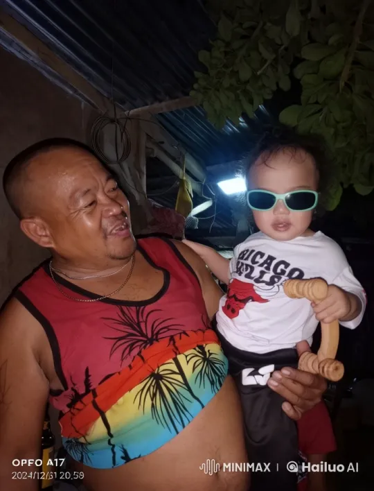 Man and Child Dance Softly in Cozy Setting – AI Generated Video | Hailuo AI