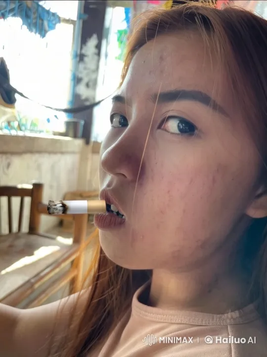 Young Woman Combines Kung Fu and Dance in Lively Performance – AI Generated Video | Hailuo AI