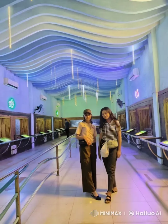 Futuristic Martial Artists Showcase Skills in Neon Corridor – AI Generated Video | Hailuo AI