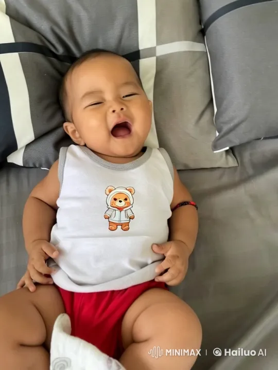 Cute Baby Dances and Playfully Practices Kung Fu – AI Generated Video | Hailuo AI