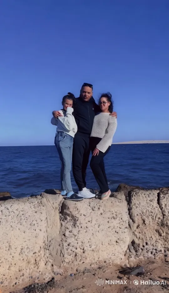 Playful Conflict to Joyful Dance by the Sea – AI Generated Video | Hailuo AI