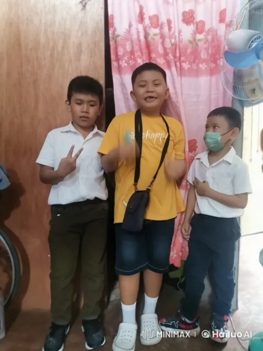 Three Boys Engage in Playful Kungfu Fight in Live2D – AI Generated Video | Hailuo AI