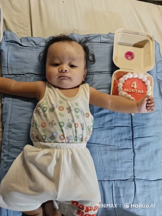 4-Month-Old Baby Celebrates Milestone with Dance and Kung Fu – AI Generated Video | Hailuo AI