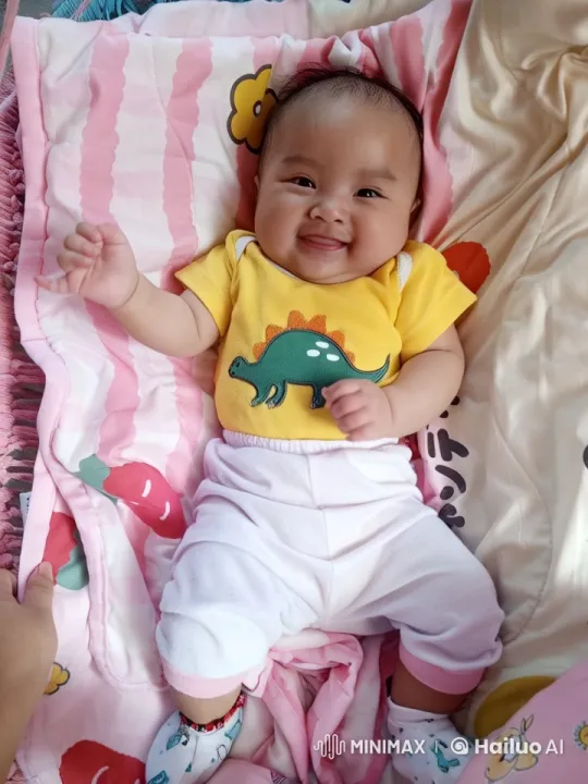 Baby's Joyful Dance and Kung Fu Mimicry in Live2D Animation – AI Generated Video | Hailuo AI