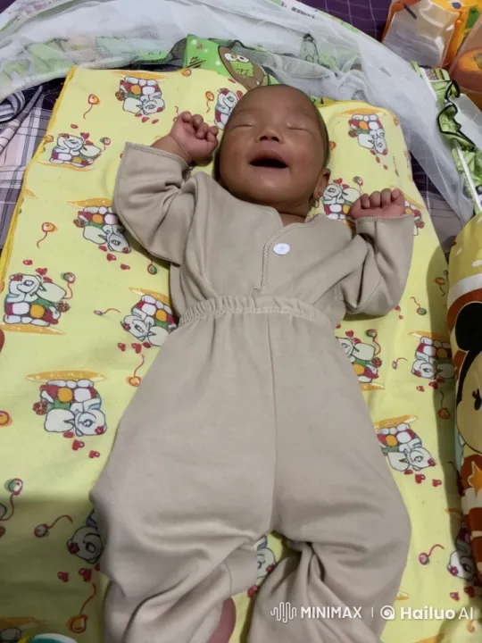 Baby's Playful Dance and Kungfu Moves in Live2D Animation – AI Generated Video | Hailuo AI