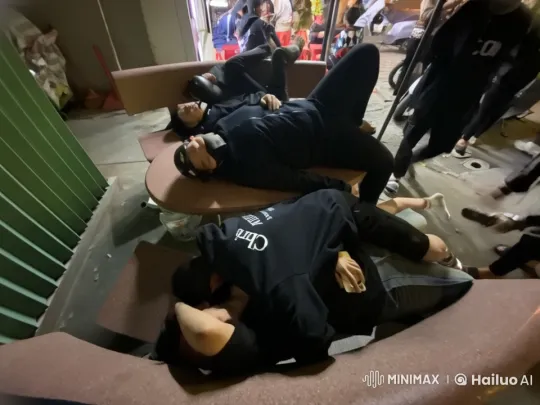 Young Adults Showcase Kung Fu Skills in Urban Night Setting – AI Generated Video | Hailuo AI