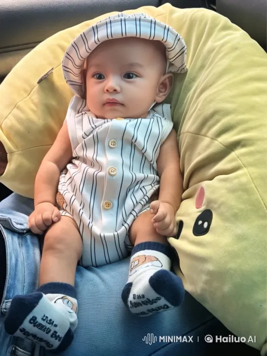Baby's Playful Kung Fu Dance with Live2D Animation – AI Generated Video | Hailuo AI