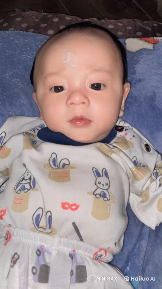 Baby in Bunny Onesie Performs Impressive Kung Fu – AI Generated Video | Hailuo AI