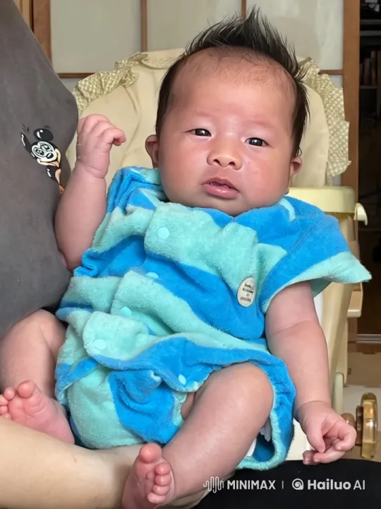 Baby's Playful Dance and Martial Arts Mimicry – AI Generated Video | Hailuo AI