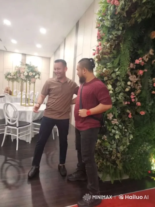 Elegant Hall Kung Fu Fight Display – AI Generated Video | Hailuo AI