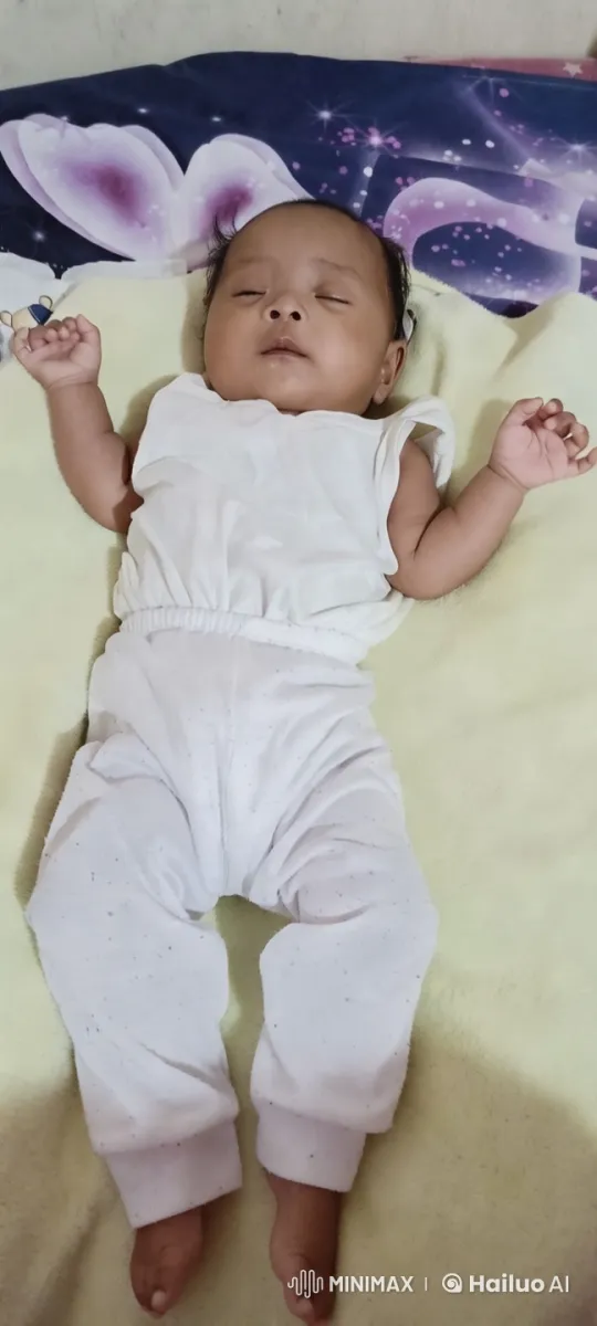 Baby's Playful Dance and Kung Fu Mimicry on Blanket – AI Generated Video | Hailuo AI