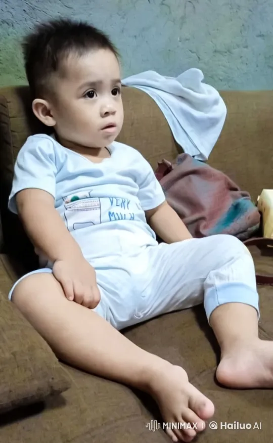 Child Dancing Joyfully on Couch – AI Generated Video | Hailuo AI