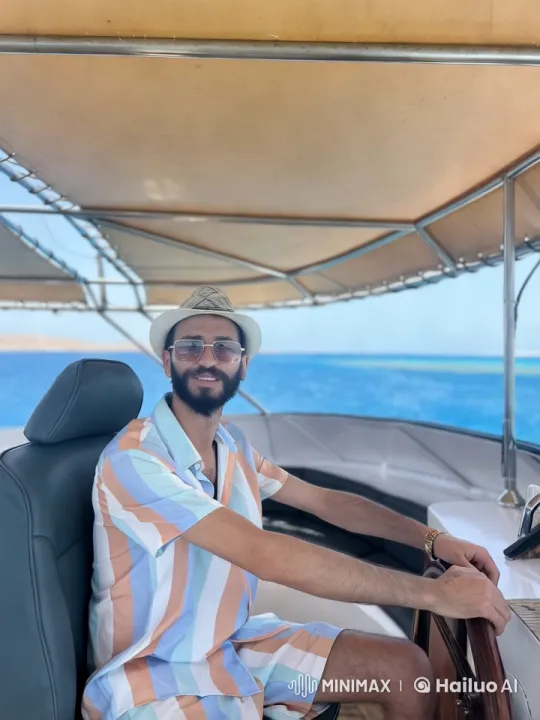 Boatman's Joyful Dance and Splash in the Sea – AI Generated Video | Hailuo AI