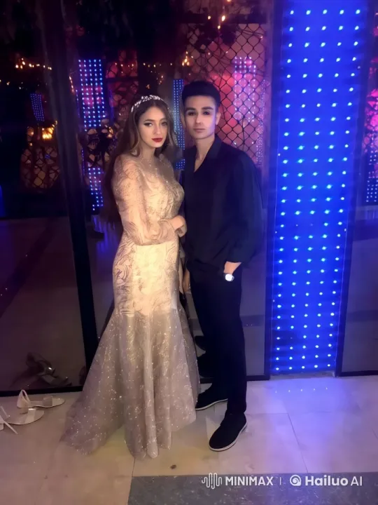 Couples Conflict in Elegant Blue-Lit Setting – AI Generated Video | Hailuo AI